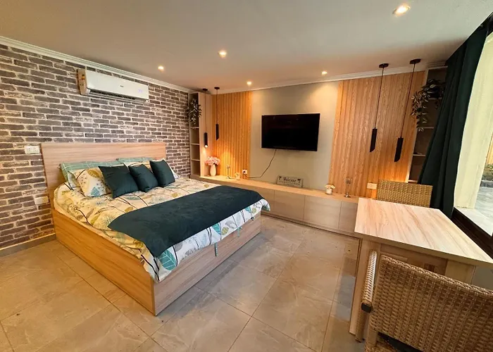 Aqua Blue Bay B101 Sea View