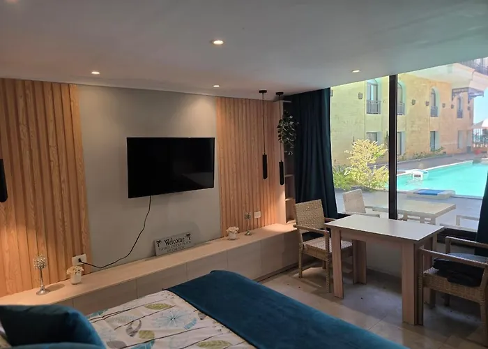 Aqua Blue Bay B101 Sea View *