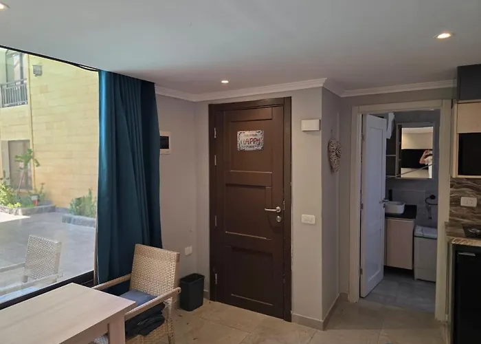 Aqua Blue Bay B101 Sea View *